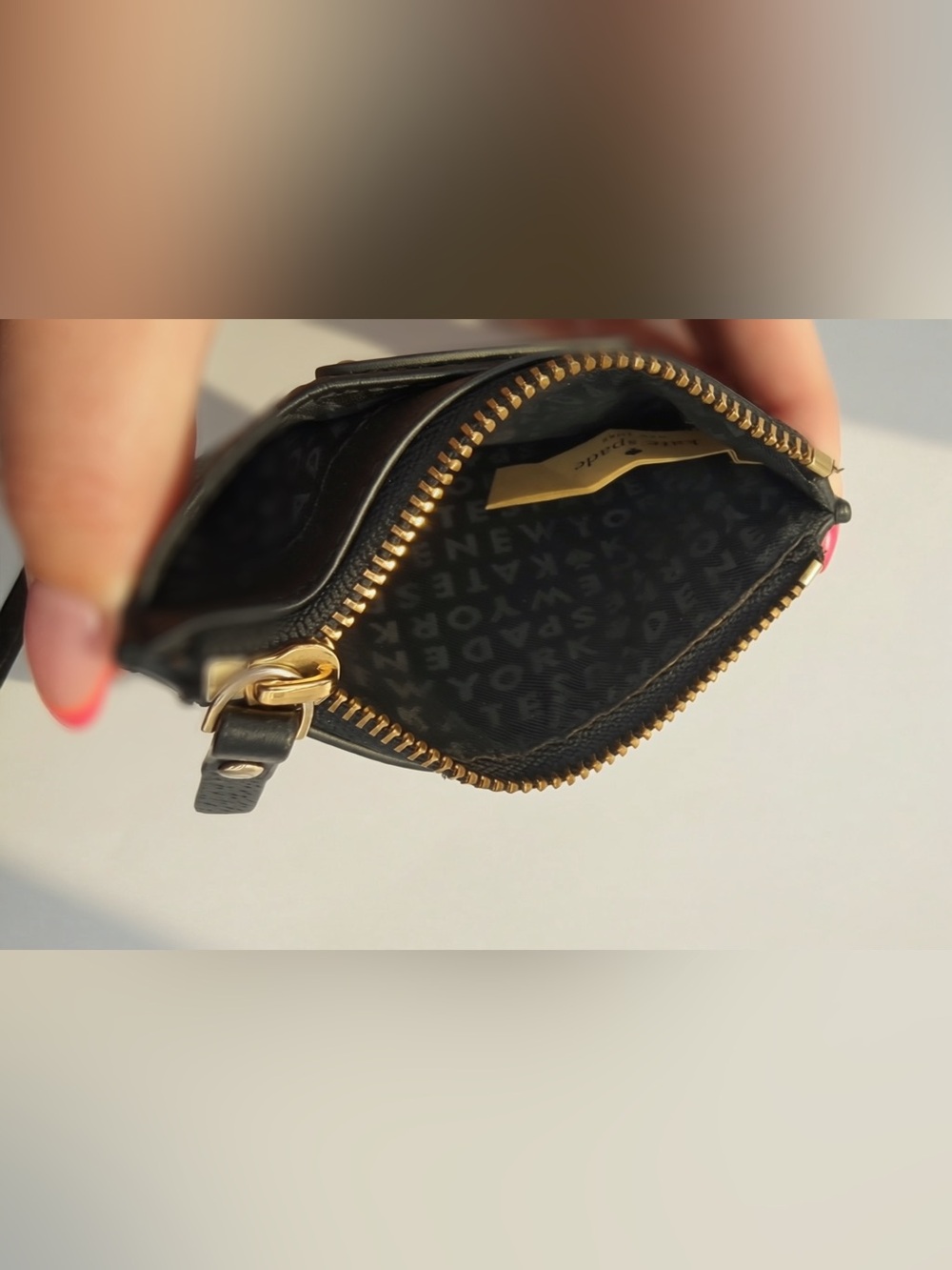 Kate Spade New York Black Leather Zip Card Holder Mini Wallet Old Money coquette - Picture 3 of 4